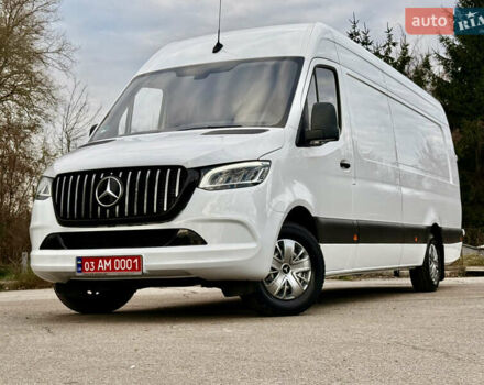 Белый Мерседес Sprinter, объемом двигателя 2.14 л и пробегом 299 тыс. км за 33900 $, фото 3 на Automoto.ua