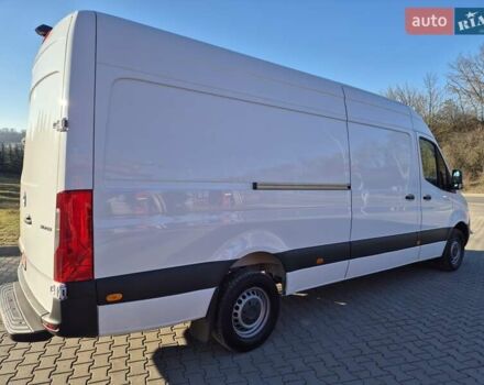 Белый Мерседес Sprinter, объемом двигателя 0 л и пробегом 343 тыс. км за 28300 $, фото 4 на Automoto.ua
