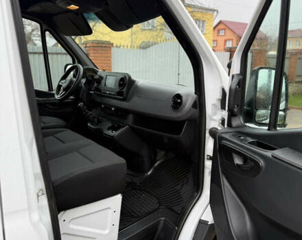 Белый Мерседес Sprinter, объемом двигателя 2.2 л и пробегом 308 тыс. км за 24499 $, фото 21 на Automoto.ua