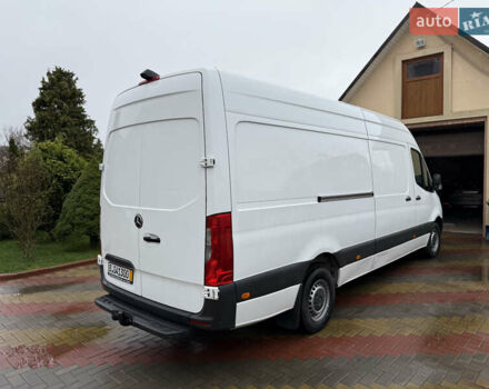 Белый Мерседес Sprinter, объемом двигателя 2.2 л и пробегом 308 тыс. км за 24499 $, фото 7 на Automoto.ua
