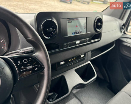 Белый Мерседес Sprinter, объемом двигателя 2.14 л и пробегом 256 тыс. км за 26900 $, фото 22 на Automoto.ua