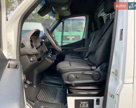 Белый Мерседес Sprinter, объемом двигателя 2.2 л и пробегом 150 тыс. км за 23370 $, фото 47 на Automoto.ua