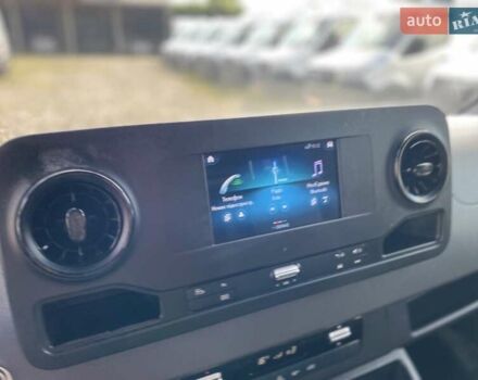 Белый Мерседес Sprinter, объемом двигателя 2.2 л и пробегом 198 тыс. км за 27999 $, фото 53 на Automoto.ua