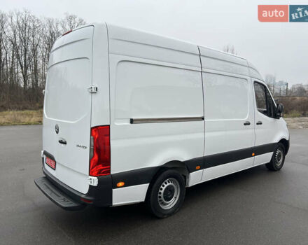 Белый Мерседес Sprinter, объемом двигателя 2.2 л и пробегом 250 тыс. км за 21555 $, фото 4 на Automoto.ua