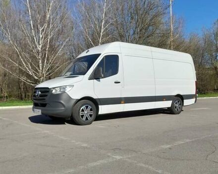 Белый Мерседес Sprinter, объемом двигателя 1.95 л и пробегом 214 тыс. км за 24900 $, фото 4 на Automoto.ua