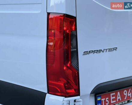 Белый Мерседес Sprinter, объемом двигателя 2.2 л и пробегом 203 тыс. км за 23800 $, фото 59 на Automoto.ua