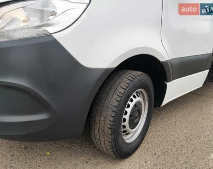 Белый Мерседес Sprinter, объемом двигателя 2.2 л и пробегом 246 тыс. км за 26499 $, фото 24 на Automoto.ua