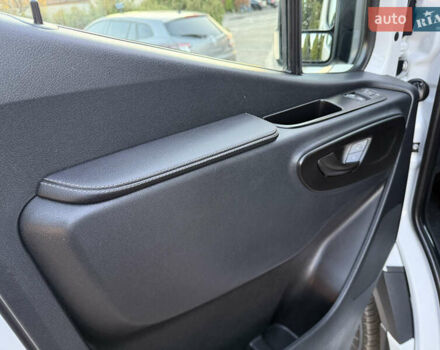 Білий Мерседес Sprinter, об'ємом двигуна 3 л та пробігом 260 тис. км за 34800 $, фото 32 на Automoto.ua