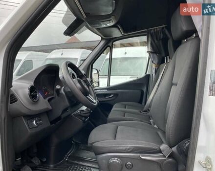 Белый Мерседес Sprinter, объемом двигателя 2.2 л и пробегом 193 тыс. км за 22400 $, фото 38 на Automoto.ua