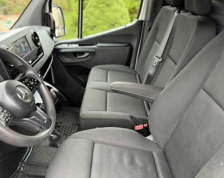 Белый Мерседес Sprinter, объемом двигателя 2.2 л и пробегом 308 тыс. км за 24499 $, фото 19 на Automoto.ua