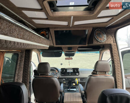 Білий Мерседес Sprinter, об'ємом двигуна 2.99 л та пробігом 386 тис. км за 44440 $, фото 19 на Automoto.ua