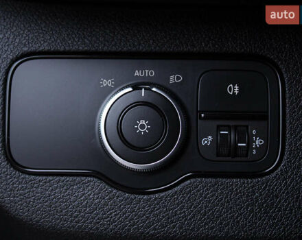 Белый Мерседес Sprinter, объемом двигателя 2.2 л и пробегом 314 тыс. км за 24900 $, фото 56 на Automoto.ua