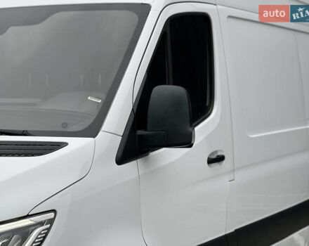Білий Мерседес Sprinter, об'ємом двигуна 2.2 л та пробігом 249 тис. км за 23900 $, фото 41 на Automoto.ua