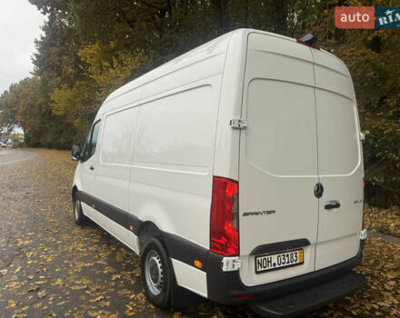 Мерседес Sprinter 2020 у Вінниці на Automoto.ua Білий Мерседес Sprinter, об'ємом двигуна 2.2 л та пробігом 126 тис. км за 27000 $, фото 7 на Automoto.ua