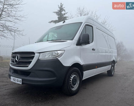 Белый Мерседес Sprinter, объемом двигателя 2.2 л и пробегом 297 тыс. км за 24700 $, фото 10 на Automoto.ua