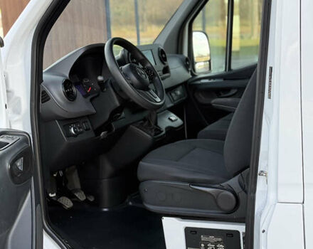 Белый Мерседес Sprinter, объемом двигателя 2.2 л и пробегом 233 тыс. км за 24900 $, фото 15 на Automoto.ua