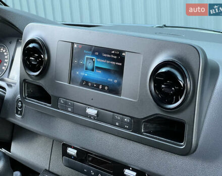 Белый Мерседес Sprinter, объемом двигателя 2.2 л и пробегом 203 тыс. км за 23800 $, фото 135 на Automoto.ua