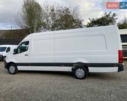 Белый Мерседес Sprinter, объемом двигателя 2.2 л и пробегом 150 тыс. км за 23370 $, фото 9 на Automoto.ua