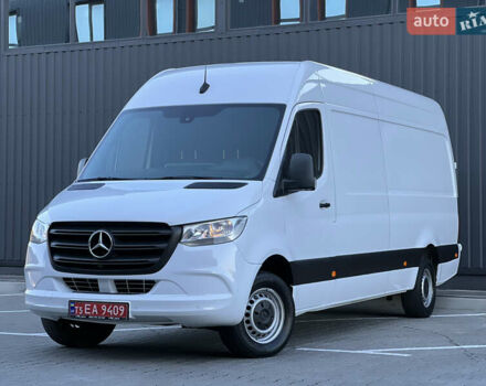 Белый Мерседес Sprinter, объемом двигателя 2.2 л и пробегом 203 тыс. км за 23800 $, фото 1 на Automoto.ua