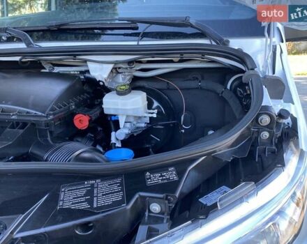 Білий Мерседес Sprinter, об'ємом двигуна 2.99 л та пробігом 173 тис. км за 33500 $, фото 46 на Automoto.ua