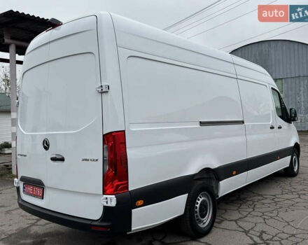 Белый Мерседес Sprinter, объемом двигателя 2.14 л и пробегом 256 тыс. км за 26900 $, фото 9 на Automoto.ua