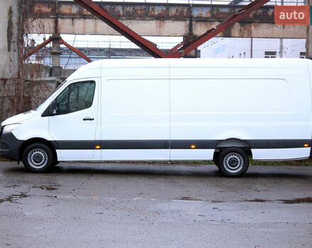 Белый Мерседес Sprinter, объемом двигателя 2.2 л и пробегом 314 тыс. км за 24900 $, фото 9 на Automoto.ua