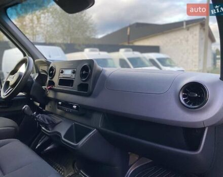 Белый Мерседес Sprinter, объемом двигателя 2.2 л и пробегом 150 тыс. км за 23370 $, фото 48 на Automoto.ua