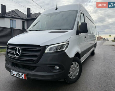 Білий Мерседес Sprinter, об'ємом двигуна 0 л та пробігом 400 тис. км за 26500 $, фото 4 на Automoto.ua