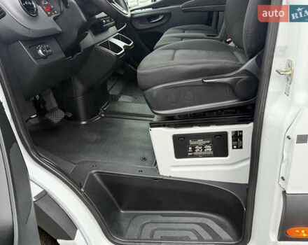Білий Мерседес Sprinter, об'ємом двигуна 2.14 л та пробігом 245 тис. км за 26900 $, фото 19 на Automoto.ua