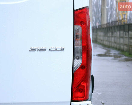 Белый Мерседес Sprinter, объемом двигателя 2.2 л и пробегом 314 тыс. км за 24900 $, фото 39 на Automoto.ua