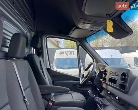 Белый Мерседес Sprinter, объемом двигателя 2.2 л и пробегом 150 тыс. км за 23370 $, фото 40 на Automoto.ua