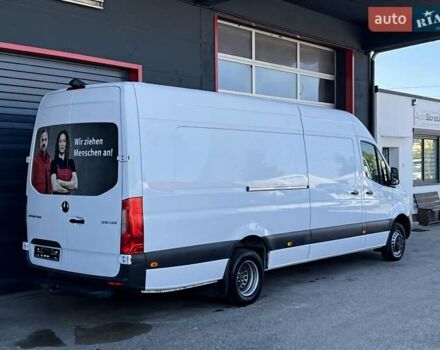 Білий Мерседес Sprinter, об'ємом двигуна 2.2 л та пробігом 322 тис. км за 46282 $, фото 2 на Automoto.ua