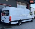 Белый Мерседес Sprinter, объемом двигателя 2.2 л и пробегом 322 тыс. км за 43234 $, фото 2 на Automoto.ua