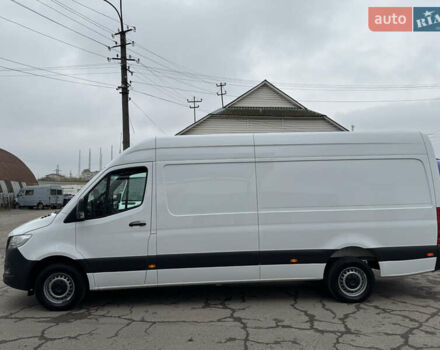 Белый Мерседес Sprinter, объемом двигателя 2.14 л и пробегом 256 тыс. км за 26900 $, фото 4 на Automoto.ua