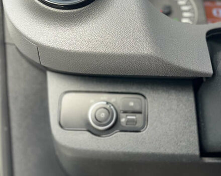 Білий Мерседес Sprinter, об'ємом двигуна 2.99 л та пробігом 386 тис. км за 44440 $, фото 15 на Automoto.ua