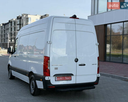 Белый Мерседес Sprinter, объемом двигателя 2.2 л и пробегом 233 тыс. км за 24900 $, фото 12 на Automoto.ua