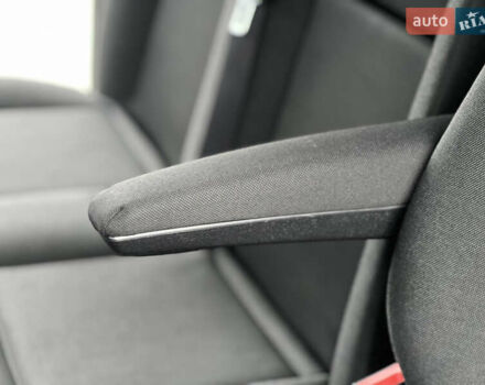 Білий Мерседес Sprinter, об'ємом двигуна 2.2 л та пробігом 249 тис. км за 23900 $, фото 120 на Automoto.ua