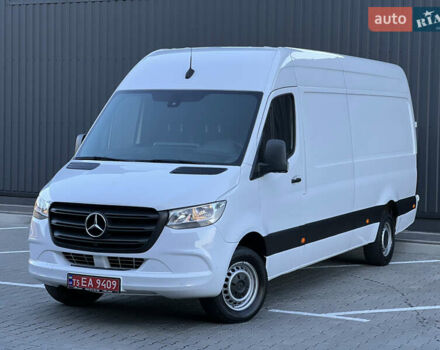 Белый Мерседес Sprinter, объемом двигателя 2.2 л и пробегом 203 тыс. км за 23800 $, фото 2 на Automoto.ua