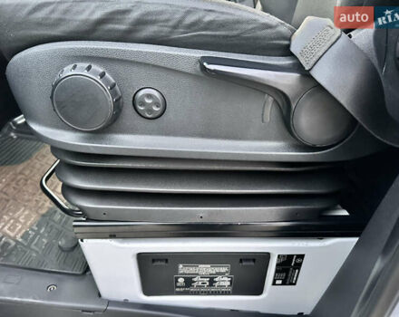 Білий Мерседес Sprinter, об'ємом двигуна 3 л та пробігом 170 тис. км за 67401 $, фото 22 на Automoto.ua