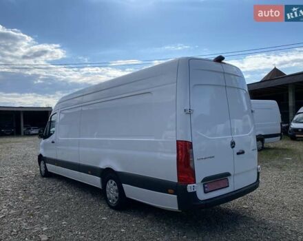Белый Мерседес Sprinter, объемом двигателя 2.2 л и пробегом 198 тыс. км за 27999 $, фото 4 на Automoto.ua