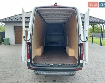 Белый Мерседес Sprinter, объемом двигателя 3 л и пробегом 365 тыс. км за 32000 $, фото 12 на Automoto.ua