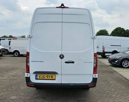 Белый Мерседес Sprinter, объемом двигателя 2 л и пробегом 333 тыс. км за 24500 $, фото 2 на Automoto.ua