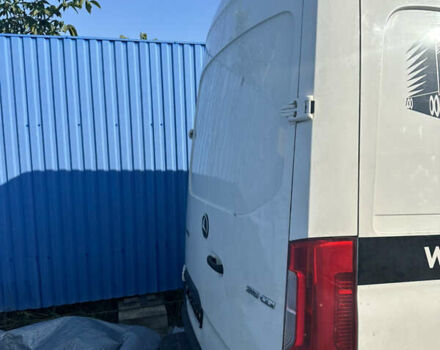 Белый Мерседес Sprinter, объемом двигателя 1.95 л и пробегом 150 тыс. км за 8000 $, фото 10 на Automoto.ua
