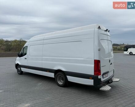 Белый Мерседес Sprinter, объемом двигателя 2.99 л и пробегом 246 тыс. км за 64689 $, фото 5 на Automoto.ua