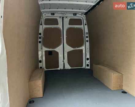 Білий Мерседес Sprinter, об'ємом двигуна 2.2 л та пробігом 249 тис. км за 23900 $, фото 95 на Automoto.ua