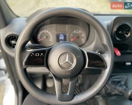 Белый Мерседес Sprinter, объемом двигателя 2.2 л и пробегом 150 тыс. км за 23370 $, фото 46 на Automoto.ua