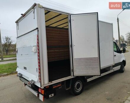 Белый Мерседес Sprinter, объемом двигателя 2.2 л и пробегом 246 тыс. км за 25500 $, фото 6 на Automoto.ua