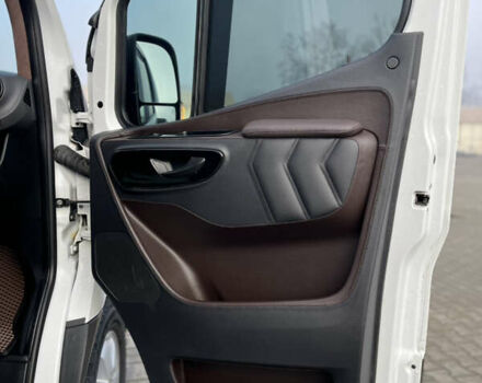 Білий Мерседес Sprinter, об'ємом двигуна 2.99 л та пробігом 386 тис. км за 44440 $, фото 21 на Automoto.ua