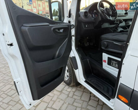 Білий Мерседес Sprinter, об'ємом двигуна 3 л та пробігом 260 тис. км за 34800 $, фото 28 на Automoto.ua