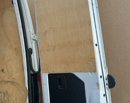 Белый Мерседес Sprinter, объемом двигателя 2.14 л и пробегом 327 тыс. км за 20500 $, фото 11 на Automoto.ua